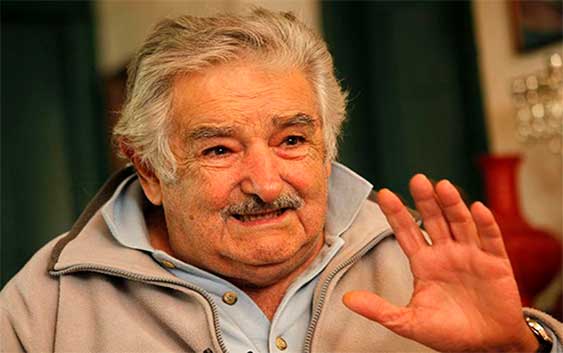 Pepe Mujica é eleito senador no Uruguai